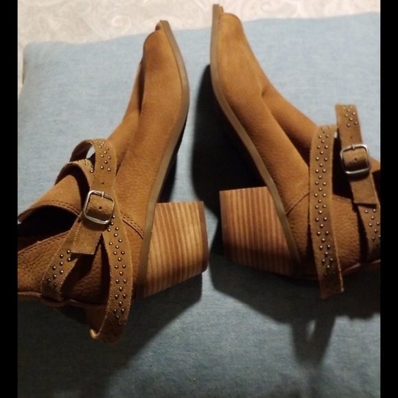 🖤🖤WOMENS LUCKY BRAND OPEN TOE BOTTIES SIZE 7.5 - Picture 3 of 6
